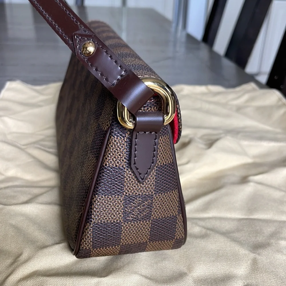 Louis Vuitton Damier brown shoulder bag with dustbag